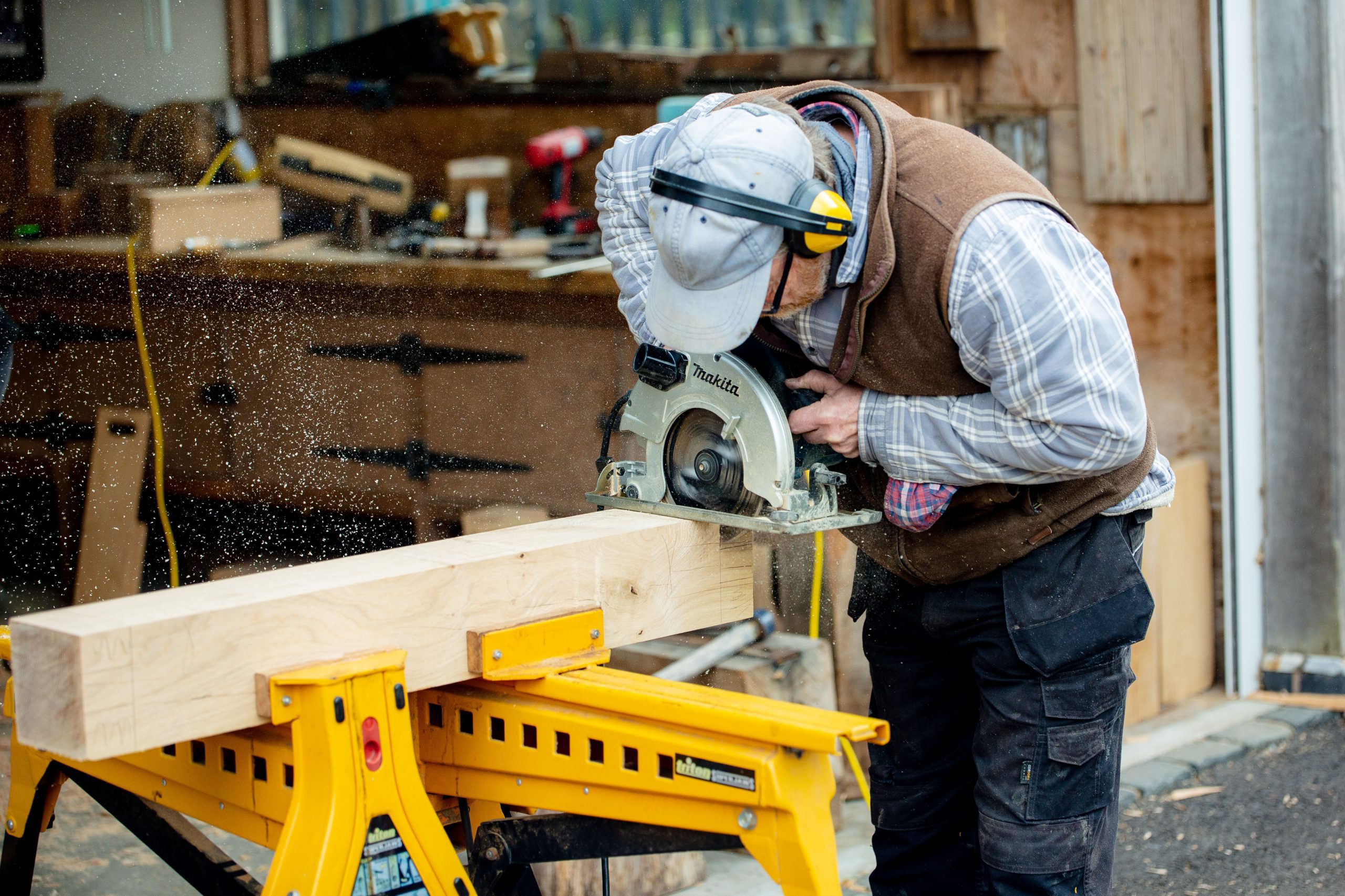 oak timber frames and outbuildings | oak heath